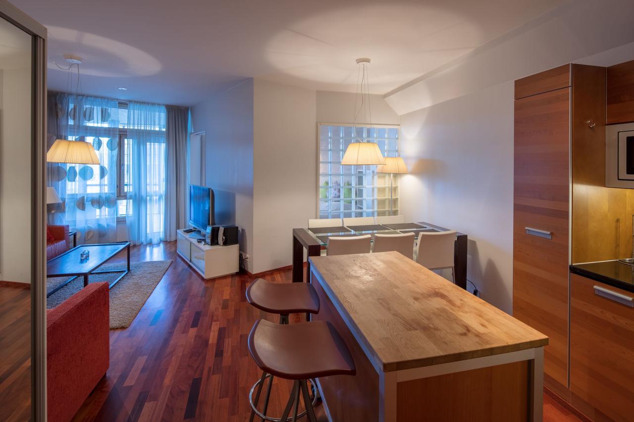 City Center Park View Studio With Sauna And Balcony Helsínquia Exterior foto